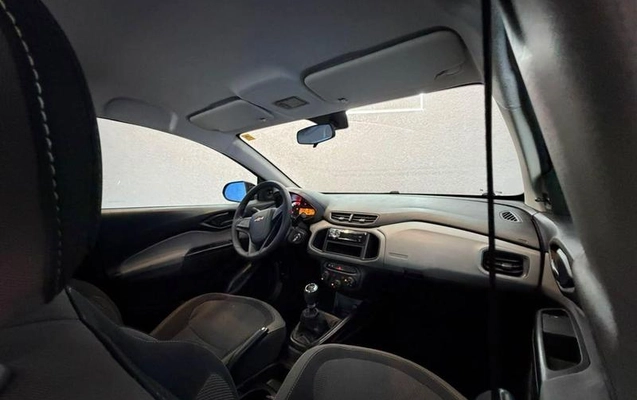 imagem-https://www.socarrao.com.br/sc-vehicle-images-prod/3917332/1789673634654-8487184_7_B_190d3f7375.jpeg