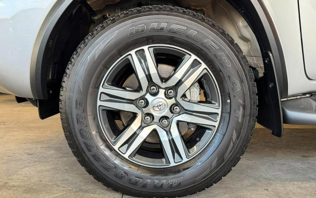 imagem-https://www.socarrao.com.br/sc-vehicle-images-prod/3917336/1789673658480-8122218_1_B_a13f4bafdd.jpeg