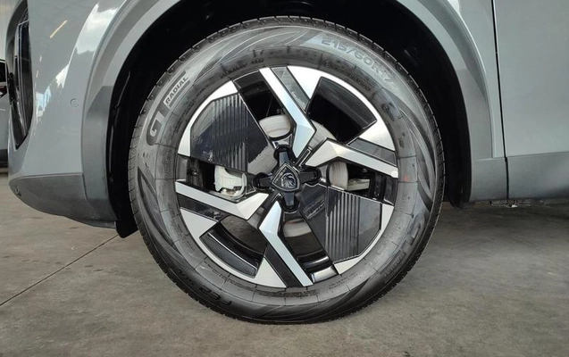 imagem-https://www.socarrao.com.br/sc-vehicle-images-prod/3917340/1789673662155-7844640_7_B_9cf95aec76.jpeg