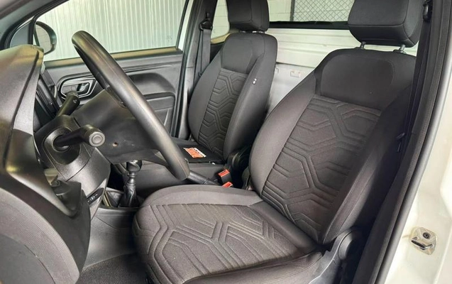 imagem-https://www.socarrao.com.br/sc-vehicle-images-prod/3917346/1789673667984-7952922_9_B_8261afbcb8.jpeg