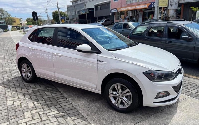 imagem-https://www.socarrao.com.br/sc-vehicle-images-prod/3917356/1789673673851-8486061_3_B_194237bc31.jpeg