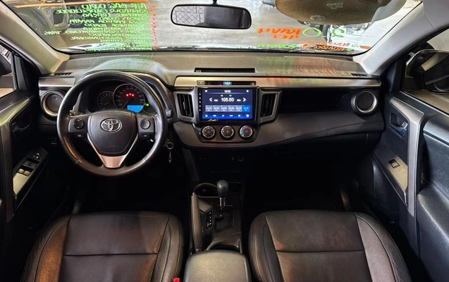 imagem-https://www.socarrao.com.br/sc-vehicle-images-prod/3917373/1789673684342-8312956_12_B_576fd99201.jpeg