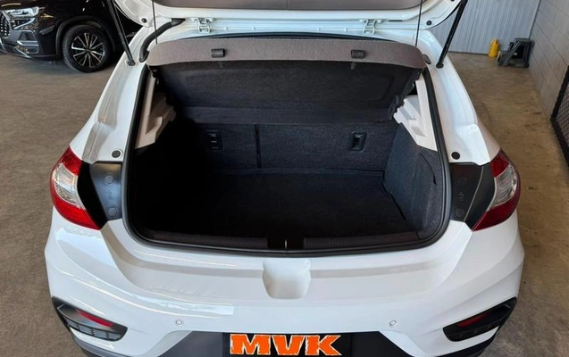 imagem-https://www.socarrao.com.br/sc-vehicle-images-prod/3917381/1789673690913-8407697_1_B_fb72ef4044.jpeg