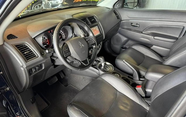 imagem-https://www.socarrao.com.br/sc-vehicle-images-prod/3917384/1789673693906-8379081_5_B_0b1d6cbe45.jpeg