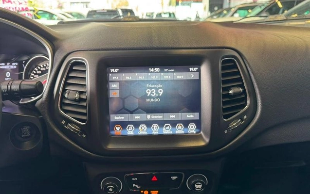 imagem-https://www.socarrao.com.br/sc-vehicle-images-prod/3917432/1789673727540-8351690_0_B_92b5c10943.jpeg