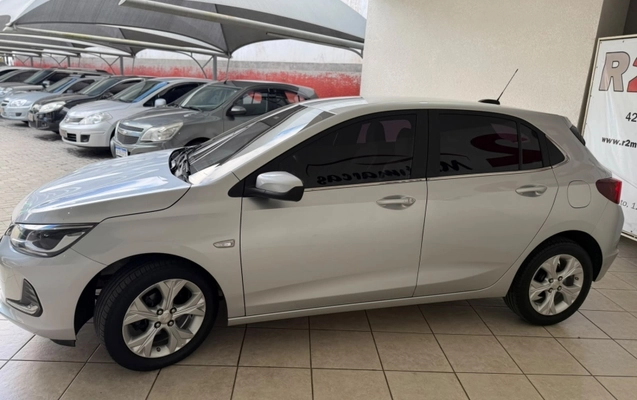 imagem-https://www.socarrao.com.br/sc-vehicle-images-prod/3917447/1789673844349-3h3OSp7EaS8sU1XVcSS39ksK9rORwSPL.jpg