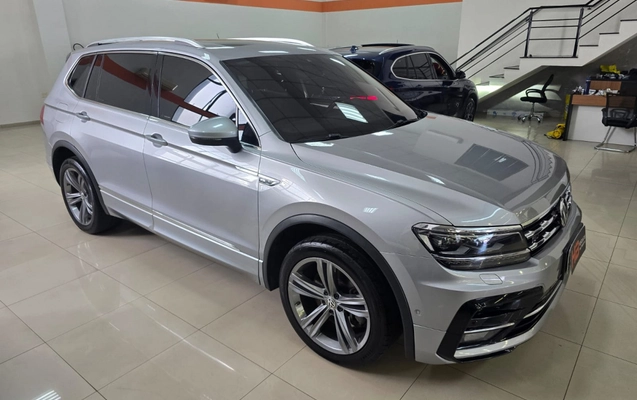 imagem-https://www.socarrao.com.br/sc-vehicle-images-prod/3917463/1789673907890-a9Regc6v8gI3ogrRXaf5FtBhnTi5tES8.jpg