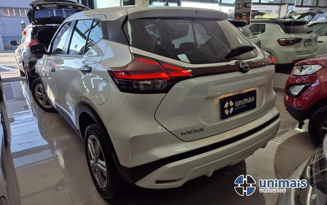 imagem-https://www.socarrao.com.br/sc-vehicle-images-prod/3917468/1789673920529-e4c10358-b85a-460d-8031-e515e950476e20260917160647.jpeg