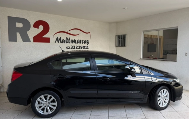 imagem-https://www.socarrao.com.br/sc-vehicle-images-prod/3917486/1789674030049-BrYUS9TmJeD409xWWkmQe43PyOwY3PCI.jpg