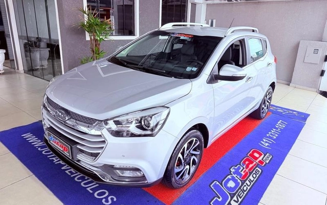 imagem-https://www.socarrao.com.br/sc-vehicle-images-prod/3917583/1790782697450-8487819_12_B_202c9d3053.jpeg