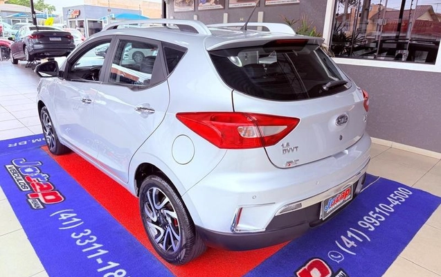imagem-https://www.socarrao.com.br/sc-vehicle-images-prod/3917583/1790782697456-8487819_10_B_944dd63ab9.jpeg