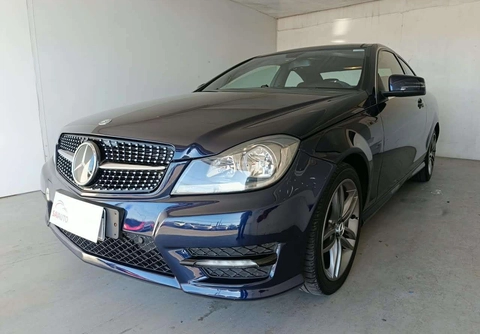 Mercedes-Benz C-180 2013 Azul — foto 1 de 3