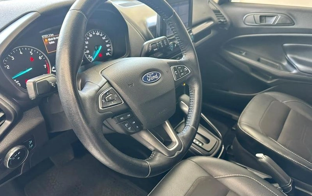 imagem-https://www.socarrao.com.br/sc-vehicle-images-prod/3917591/1789674333898-8487838_7_B_bc625d0086.jpeg