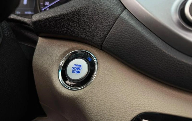 imagem-https://www.socarrao.com.br/sc-vehicle-images-prod/3917626/1789674639946-8478072_7_B_911d6e9c50.jpeg