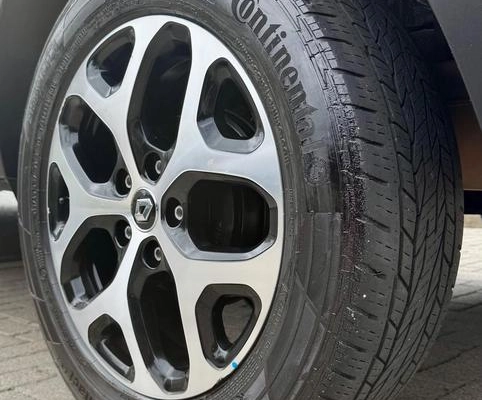 imagem-https://www.socarrao.com.br/sc-vehicle-images-prod/3917693/1789674524861-8448517_7_B_c3d31d0824.jpeg