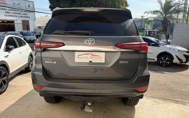 imagem-https://www.socarrao.com.br/sc-vehicle-images-prod/3917757/1789674733291-gb-1b9041b.jpeg