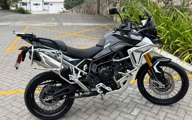 imagem-https://www.socarrao.com.br/sc-vehicle-images-prod/3917850/1789674866722-003_a82a5451e4e74baf9c98190958c9f530.jpg