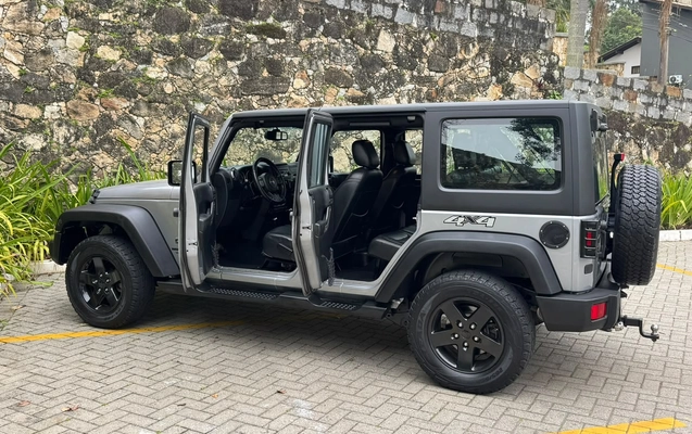 imagem-https://www.socarrao.com.br/sc-vehicle-images-prod/3917890/1789674969102-003_0d2abc8e1eb3ede3e78e467375e3b258.jpeg