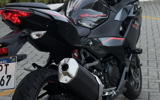 imagem-https://www.socarrao.com.br/sc-vehicle-images-prod/3917990/1789675155866-003_13add748b089c0514c5150d89b91cc22.jpeg