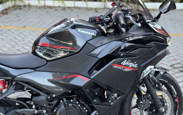 imagem-https://www.socarrao.com.br/sc-vehicle-images-prod/3917990/1789675155879-003_3c790915d5089d3d85962fbe1e71872d.jpeg
