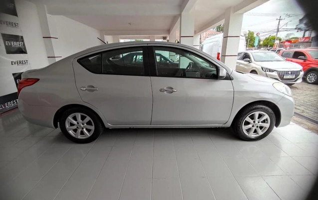 imagem-https://www.socarrao.com.br/sc-vehicle-images-prod/3918033/1789676077801-8450047_4_B_96e2979fa3.jpeg