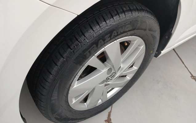 imagem-https://www.socarrao.com.br/sc-vehicle-images-prod/3918069/1789675338047-1_101150.jpg