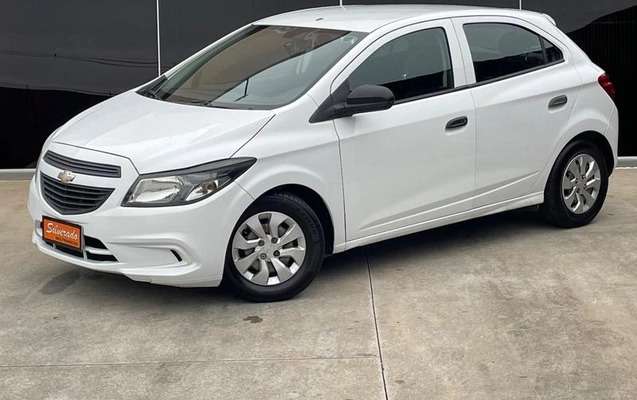 imagem-https://www.socarrao.com.br/sc-vehicle-images-prod/3918072/1789675339314-8484228_0_B_8fec5a551f.jpeg
