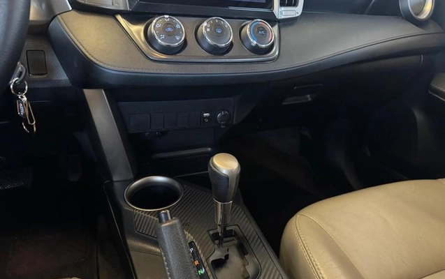 imagem-https://www.socarrao.com.br/sc-vehicle-images-prod/3918077/1789675342067-8482280_15_B_20b9d02bd8.jpeg