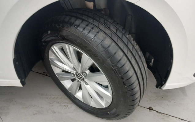 imagem-https://www.socarrao.com.br/sc-vehicle-images-prod/3918124/1789675395788-2_052942.jpg