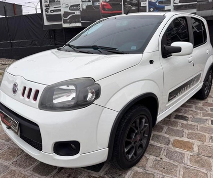 Fiat Uno 2013 Branco — foto 1 de 3