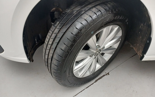 imagem-https://www.socarrao.com.br/sc-vehicle-images-prod/3918187/1789675474106-1_024849.jpg