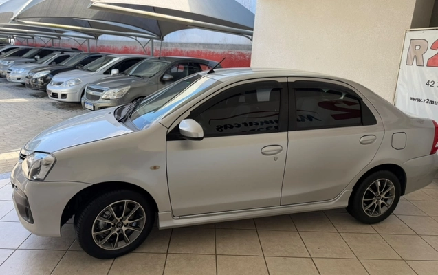 imagem-https://www.socarrao.com.br/sc-vehicle-images-prod/3918192/1789675487079-oc5ayTVIShs4IFd309TOxCIw51ROkUYr.jpg