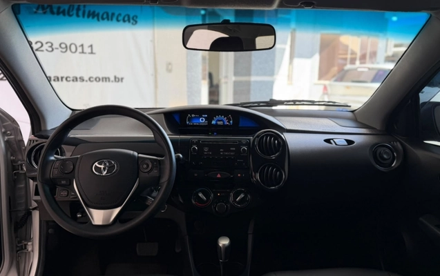 imagem-https://www.socarrao.com.br/sc-vehicle-images-prod/3918192/1789675487085-pX0NKamlUi2bRLPZtlCObiPzNBXpfTc6.jpg