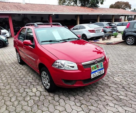 Fiat Siena 2013 Vermelho — foto 1 de 3