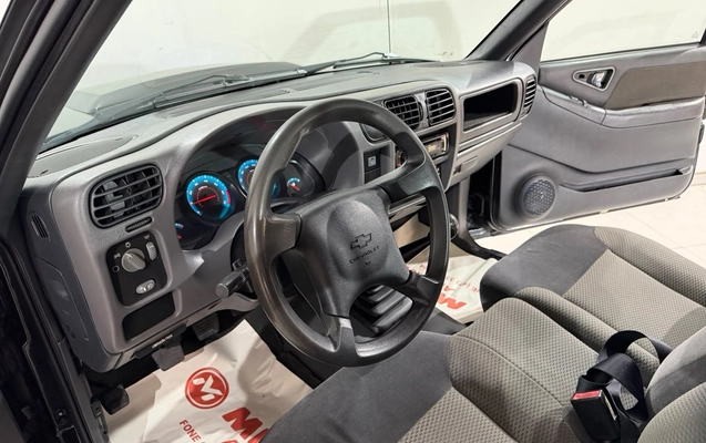 imagem-https://www.socarrao.com.br/sc-vehicle-images-prod/3918280/1789675634743-a3be98b9693f4aeaa67ffaa0cf65b2f2_1789672131881.jpg