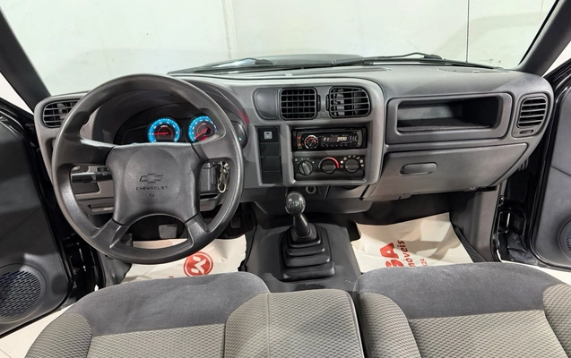 imagem-https://www.socarrao.com.br/sc-vehicle-images-prod/3918280/1789675634744-633916df8cff43b18936eb5486f82a3a_1789672131886.jpg