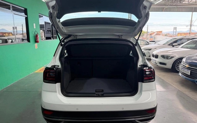 imagem-https://www.socarrao.com.br/sc-vehicle-images-prod/3918377/1789675793137-gb-a00de88.jpeg