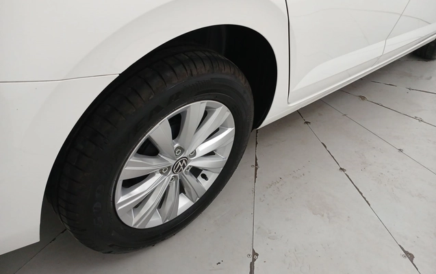 imagem-https://www.socarrao.com.br/sc-vehicle-images-prod/3918389/1789675826794-1_091548.jpg