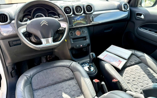 imagem-https://www.socarrao.com.br/sc-vehicle-images-prod/3918413/1789675974895-003_58dbf46b5720a8dbe57183bca9bb3285.jpeg