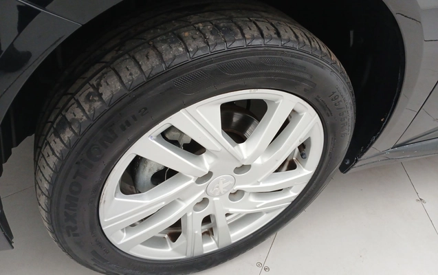 imagem-https://www.socarrao.com.br/sc-vehicle-images-prod/3918422/1789676000622-2_112217.jpg