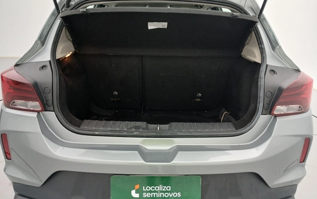 imagem-https://www.socarrao.com.br/sc-vehicle-images-prod/3918535/1789676207574-2_014341.jpg