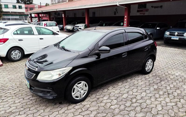 imagem-https://www.socarrao.com.br/sc-vehicle-images-prod/3918562/1789676279068-8487938_20_B_03d6baf787.jpeg