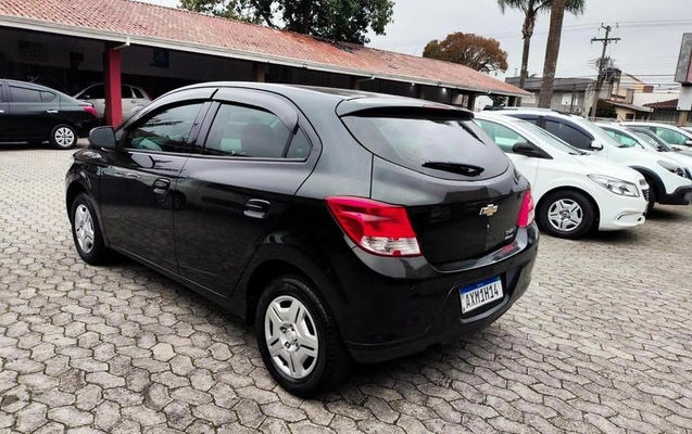 imagem-https://www.socarrao.com.br/sc-vehicle-images-prod/3918562/1789676279084-8487938_16_B_5328673280.jpeg