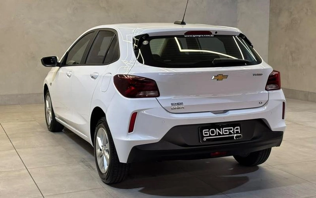 imagem-https://www.socarrao.com.br/sc-vehicle-images-prod/3918734/1789676595902-8432530_16_B_437395b0ee.jpeg