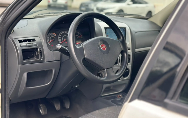 imagem-https://www.socarrao.com.br/sc-vehicle-images-prod/3918798/1789676675863-003_c3796d0e71f449ef1e511f4e0469e072.jpg