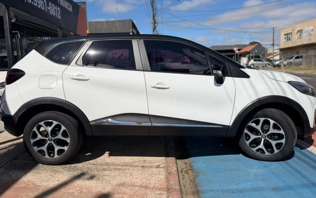 imagem-https://www.socarrao.com.br/sc-vehicle-images-prod/3918992/1789677062227-nO3EFViHY8XQdhHU79XXyGu9SivpHEk0.jpg
