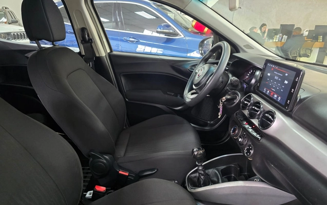imagem-https://www.socarrao.com.br/sc-vehicle-images-prod/3918999/1789677073428-PICBSISd0gyrZuIq3l1rTaE3cOfgQRmC.jpg