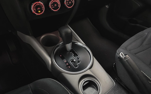 imagem-https://www.socarrao.com.br/sc-vehicle-images-prod/3919095/1789677216467-d6fda2e6b4da4c5fafa22603b812644b_1789677202189.jpg