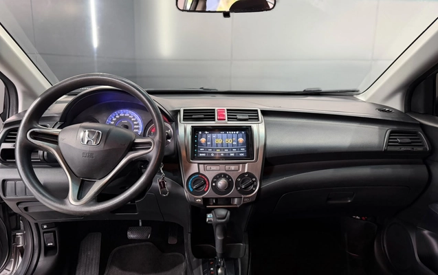 imagem-https://www.socarrao.com.br/sc-vehicle-images-prod/3919162/1789677348769-003_0639451860b635298fe3b0cd57719e51.jpg