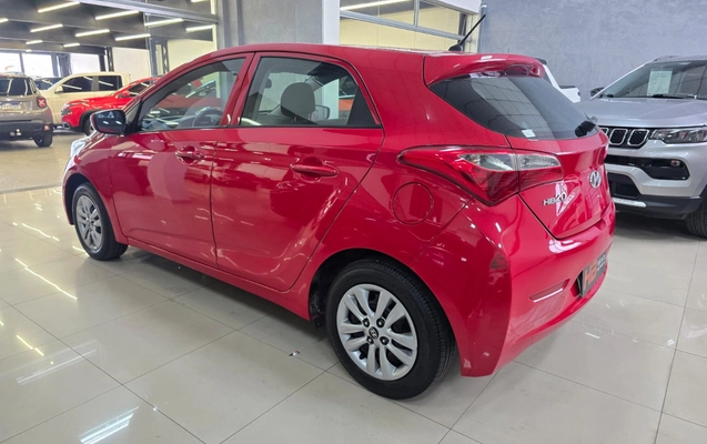 imagem-https://www.socarrao.com.br/sc-vehicle-images-prod/3919231/1789677567781-DD1zsaCePpuXJ6KoS24OxYtEej7WHooL.jpg